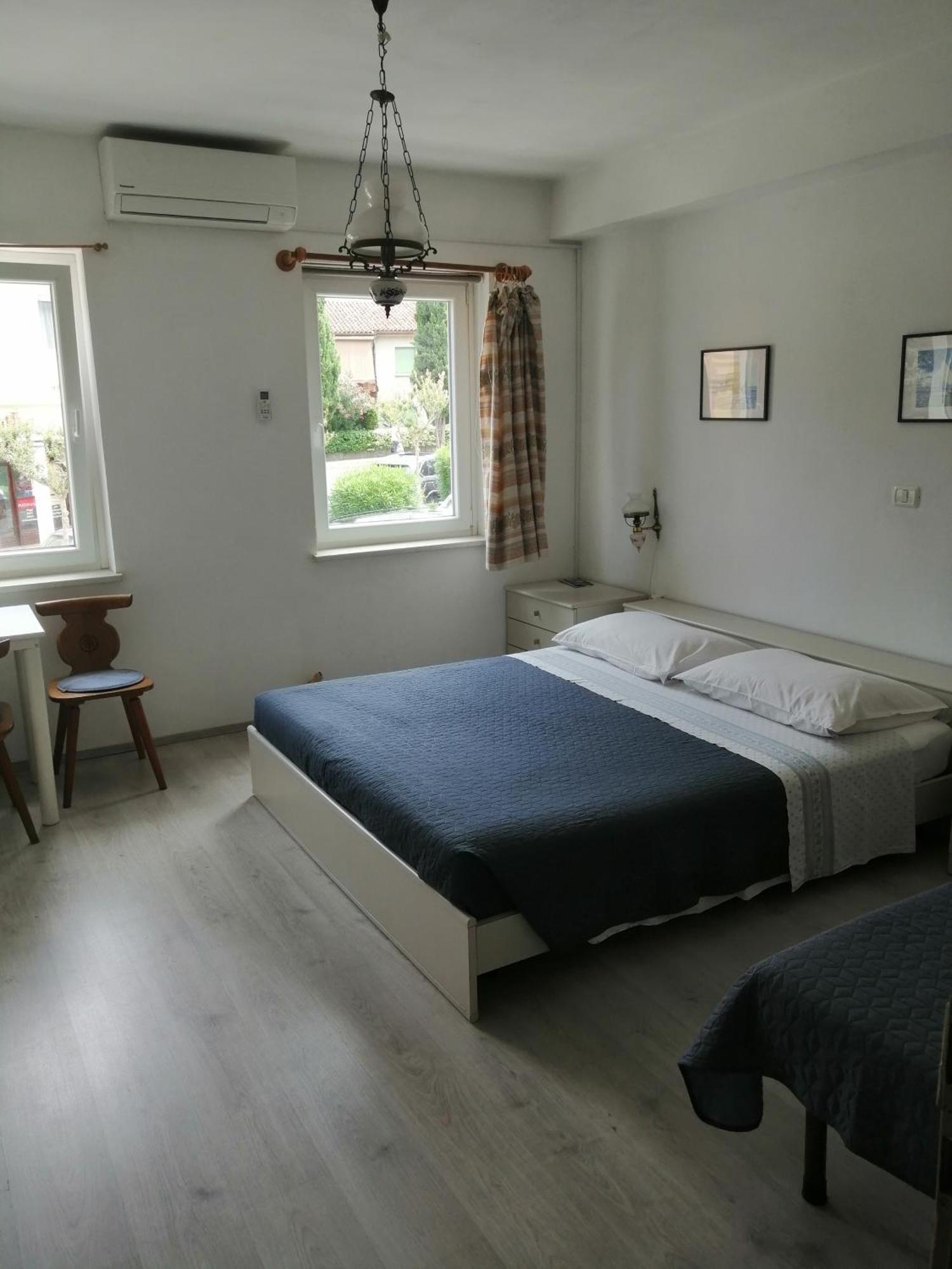 Rooms Izola Eksteriør billede